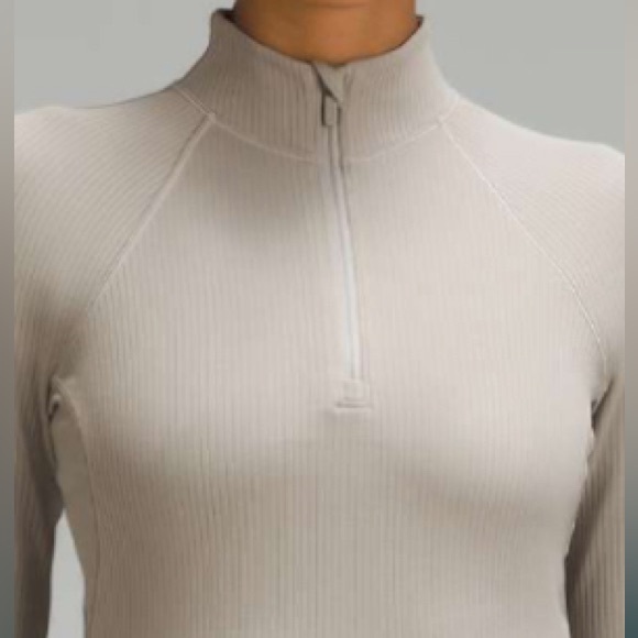 Lululemon Its Rulu Run Ribbed Cropped Half Zip
Riverstone sz 6 RARE - Picture 7 of 8